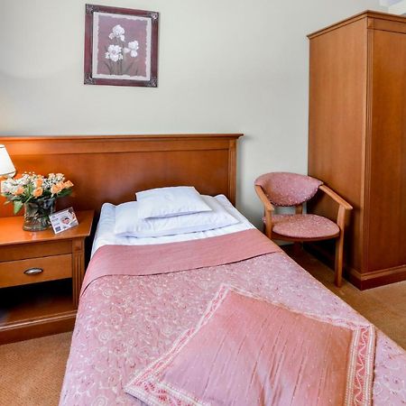 Spa Hotel Jawor يافوجه المظهر الخارجي الصورة